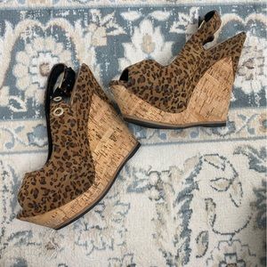 Diva Cheetah Print Platform Wedge Sandal Size 8